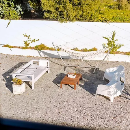 Hébergement de vacances Yellow Door Cabin Near Beach With Big Outdoor Space *